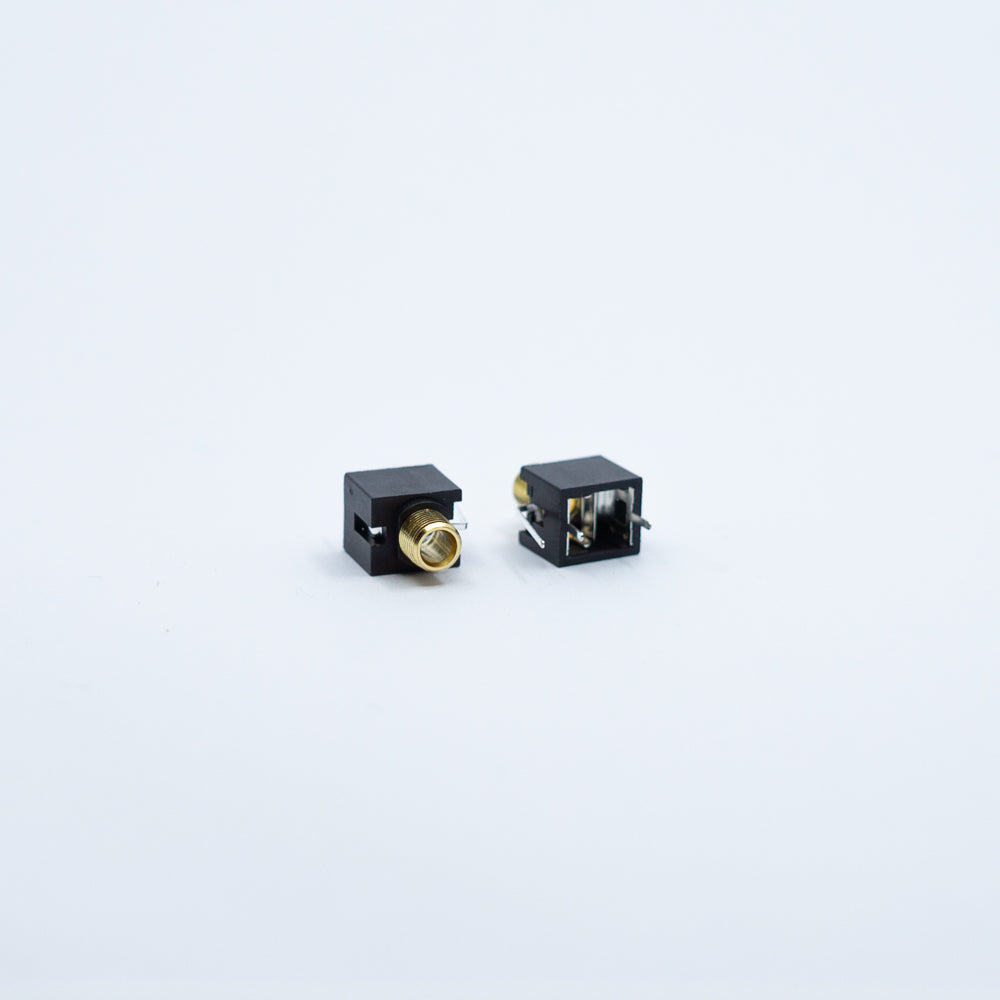 BNGN Gold Socket